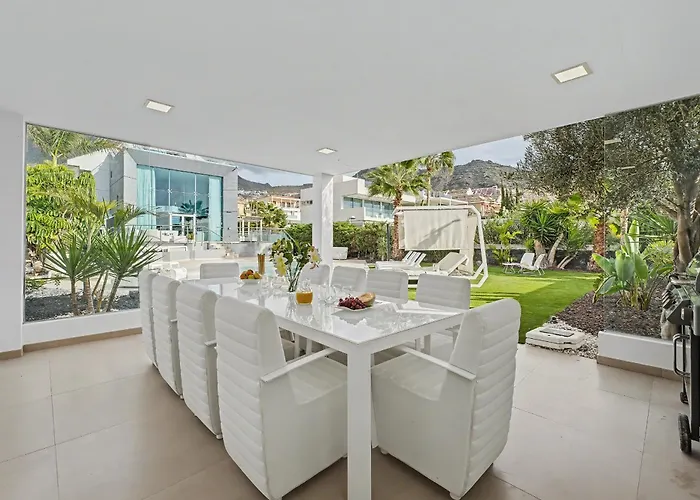 Miami Вілла Адехе